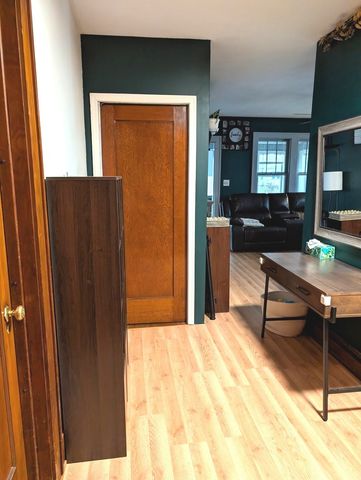 937 25th Street, Moline, IL 61265