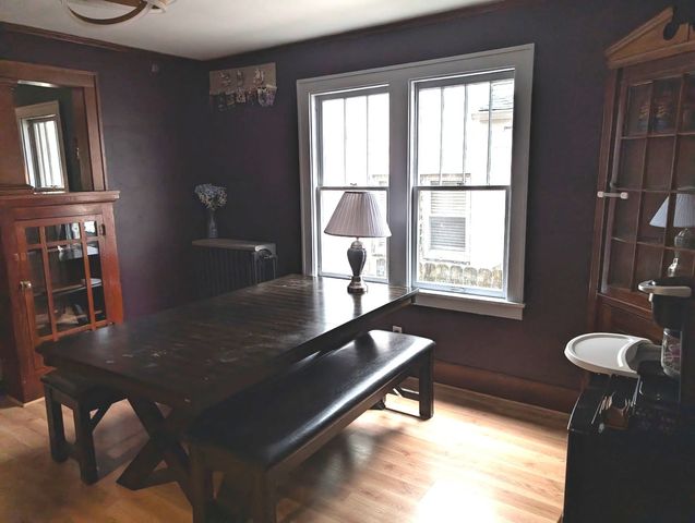 937 25th Street, Moline, IL 61265