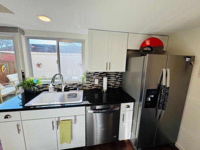 3137 Seacrest Avenue 5, Marina, CA 93933