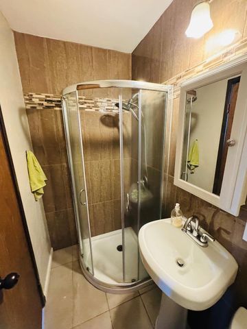 3137 Seacrest Avenue 5, Marina, CA 93933