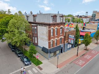 2021 N Western Avenue 1, Chicago, IL 60647