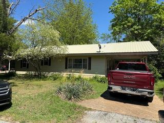 1108 S Park Street, Pocahontas, AR 72455
