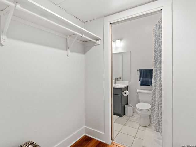 400 E Guenther St Unit 1102, San Antonio, TX 78210