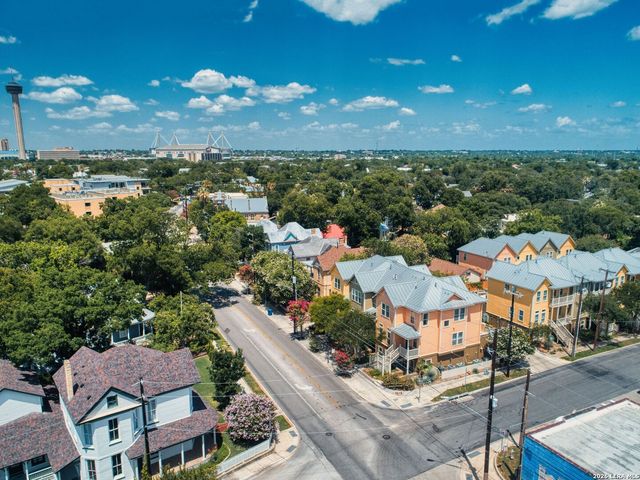 400 E Guenther St Unit 1102, San Antonio, TX 78210