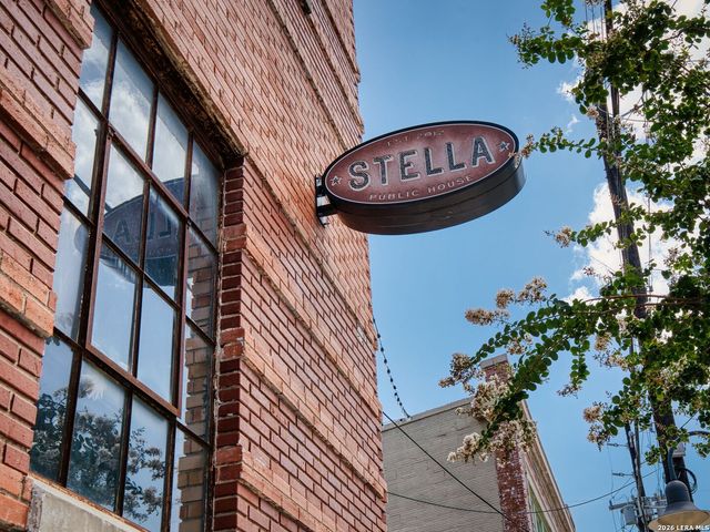 400 E Guenther St Unit 1102, San Antonio, TX 78210