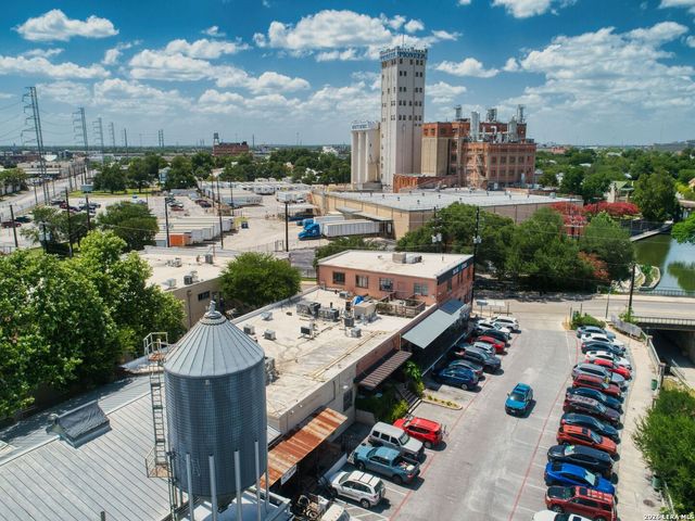 400 E Guenther St Unit 1102, San Antonio, TX 78210