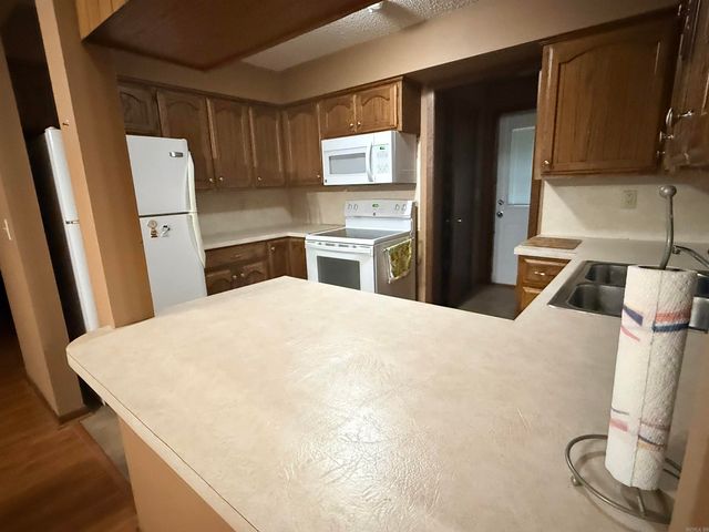 4 Park Road, Heber Springs, AR 72543