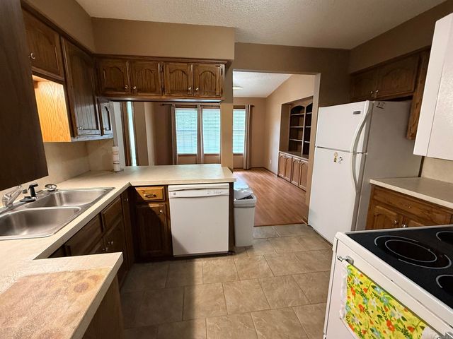 4 Park Road, Heber Springs, AR 72543