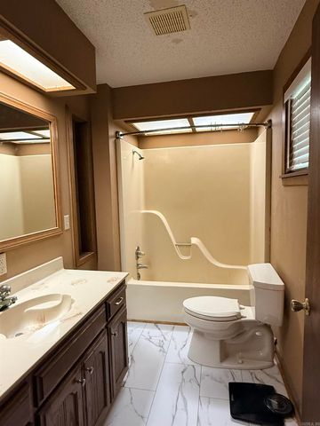 4 Park Road, Heber Springs, AR 72543