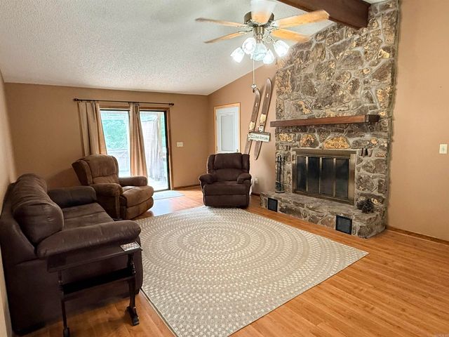 4 Park Road, Heber Springs, AR 72543