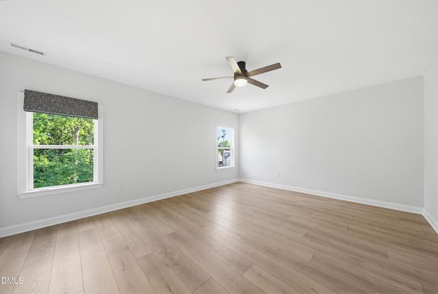 7645 Hasentree Way, Wake Forest, NC 27587