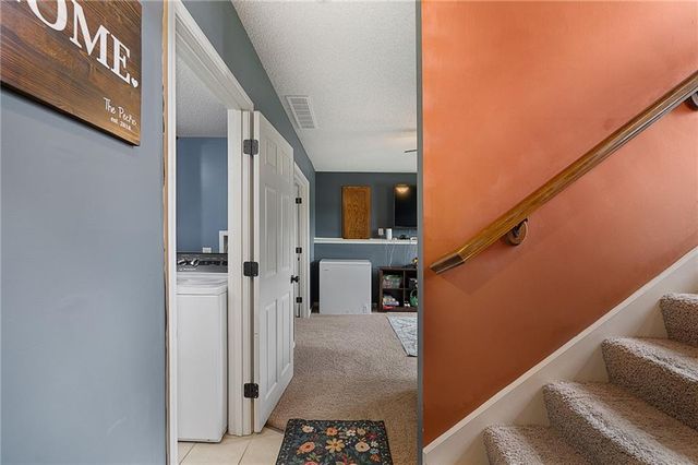 101 Bridgeport Drive, Smithville, MO 64089