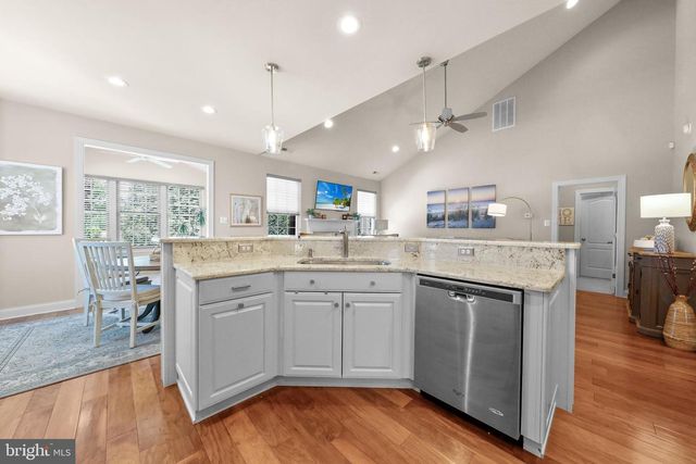 29 LIVERPOOL WAY, Medford, NJ 08055