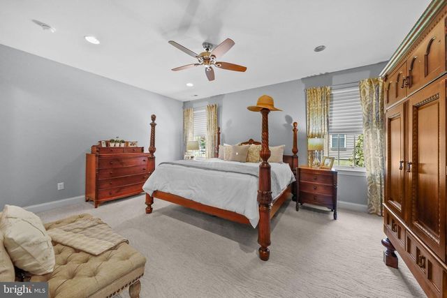 29 LIVERPOOL WAY, Medford, NJ 08055