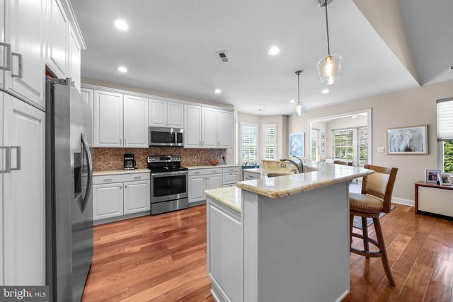 29 LIVERPOOL WAY, Medford, NJ 08055