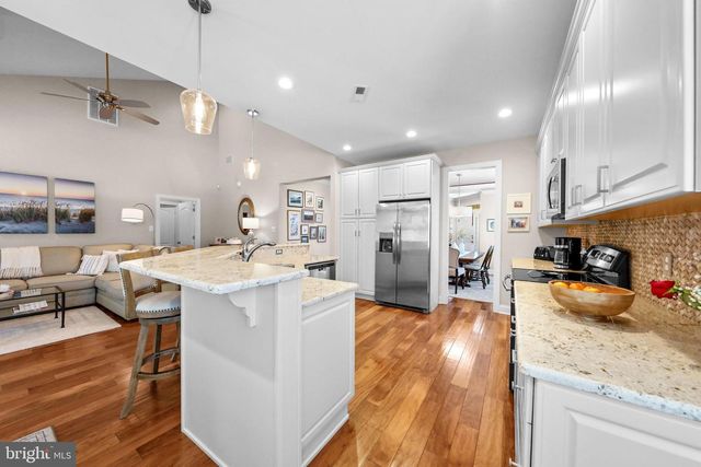 29 LIVERPOOL WAY, Medford, NJ 08055