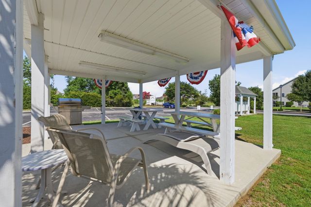150 Lazy Willow Ln Unit 204, Myrtle Beach, SC 29588