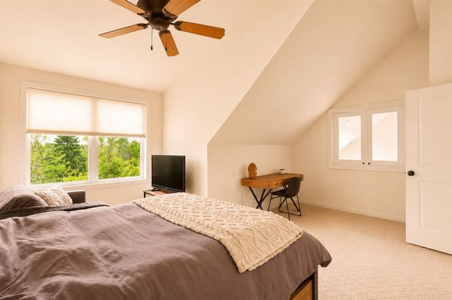 3048 Park Drive, Douglas, MI 49406