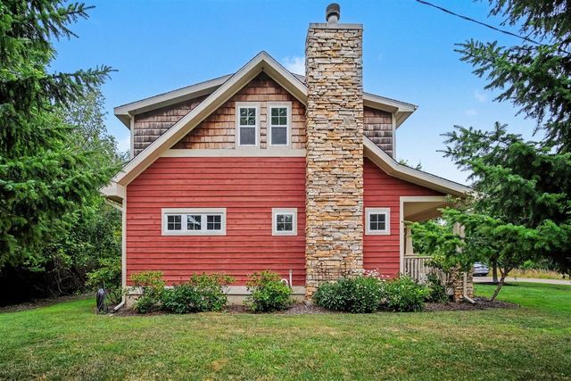 3048 Park Drive, Douglas, MI 49406