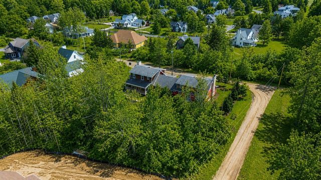 3048 Park Drive, Douglas, MI 49406