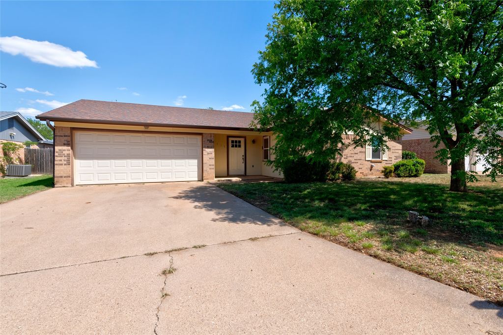 2317 Brenda Lane, Abilene, TX 79606