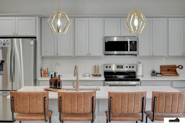 6200 Franciscan Drive, Lincoln, NE 68526