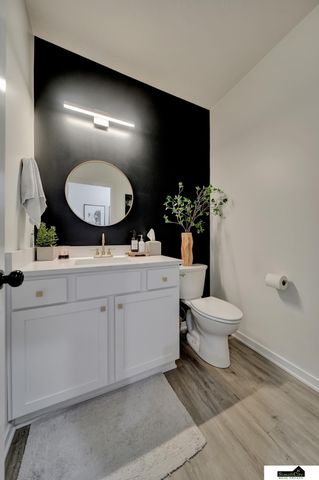 6200 Franciscan Drive, Lincoln, NE 68526