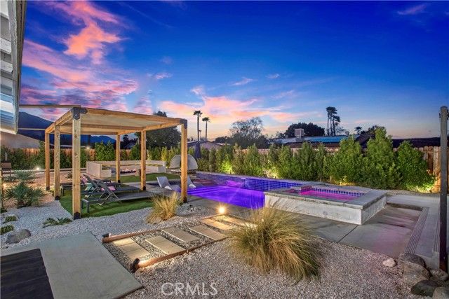 2144 E Rogers, Palm Springs, CA 92262