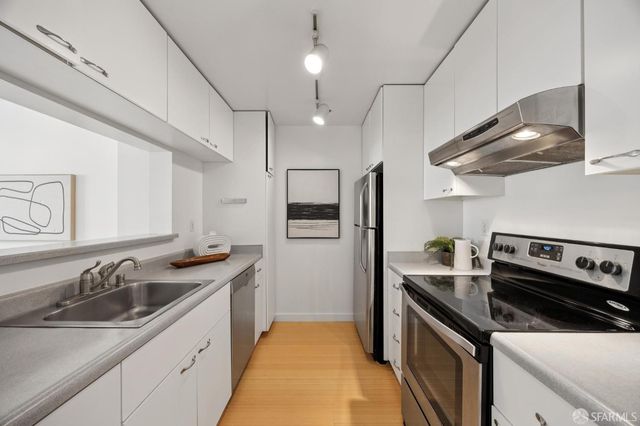 300 3rd Street 510, San Francisco, CA 94107