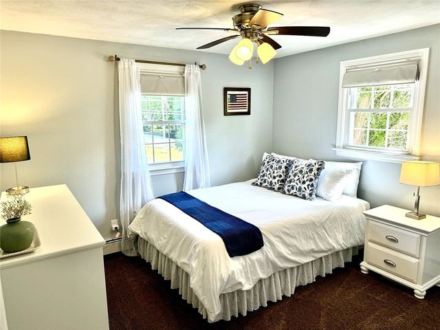 114 Hopeworth Avenue, Bristol, RI 02809