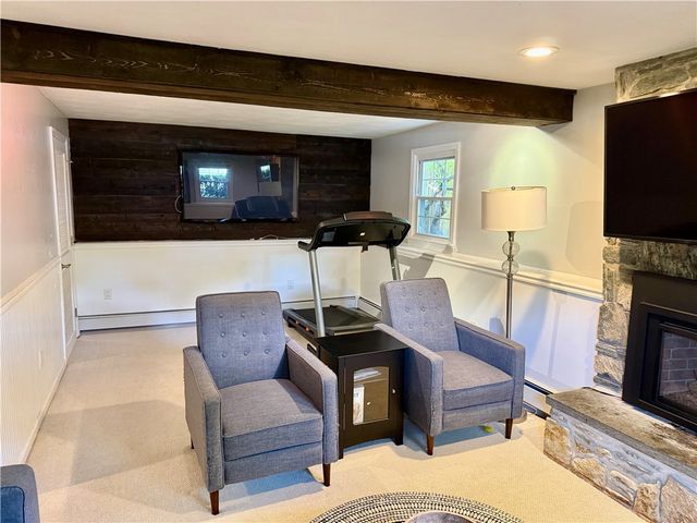 114 Hopeworth Avenue, Bristol, RI 02809