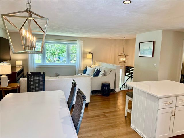 114 Hopeworth Avenue, Bristol, RI 02809