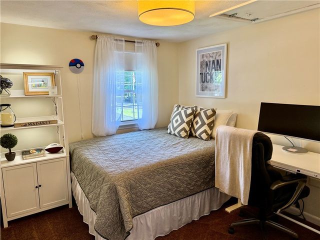 114 Hopeworth Avenue, Bristol, RI 02809