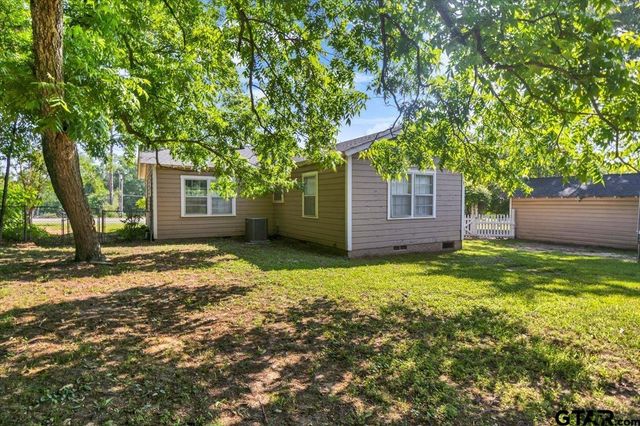 13926 State Highway 64 E, Tyler, TX 75707