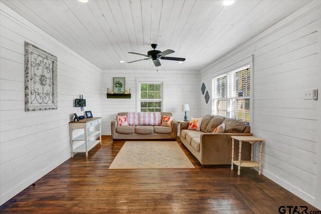 13926 State Highway 64 E, Tyler, TX 75707