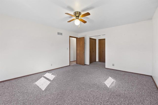 421 MANHATTAN STREET, Chilton, WI 53014