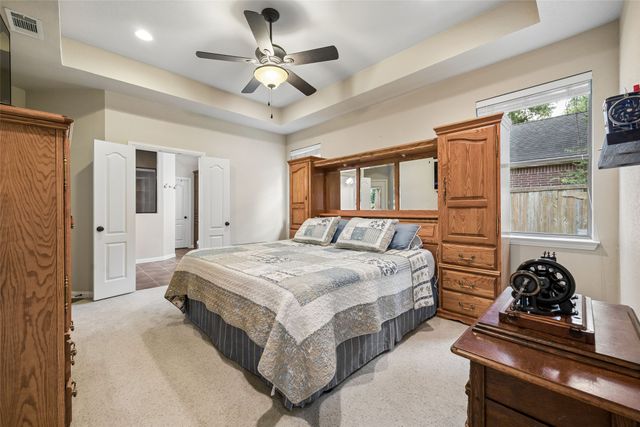 612 Sportsman Park Road, Azle, TX 76020