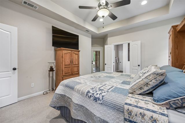 612 Sportsman Park Road, Azle, TX 76020