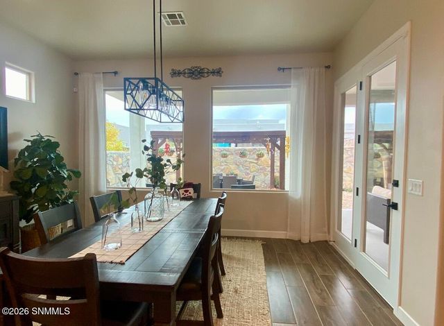 6865 Electra Avenue, Las Cruces, NM 88012