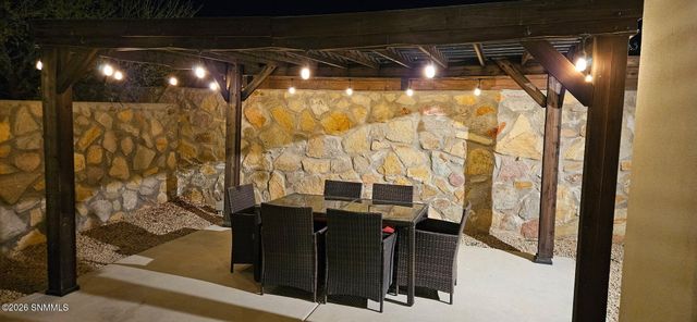 6865 Electra Avenue, Las Cruces, NM 88012