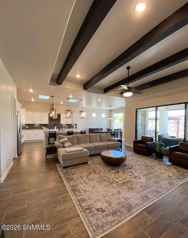 6865 Electra Avenue, Las Cruces, NM 88012