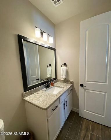 6865 Electra Avenue, Las Cruces, NM 88012