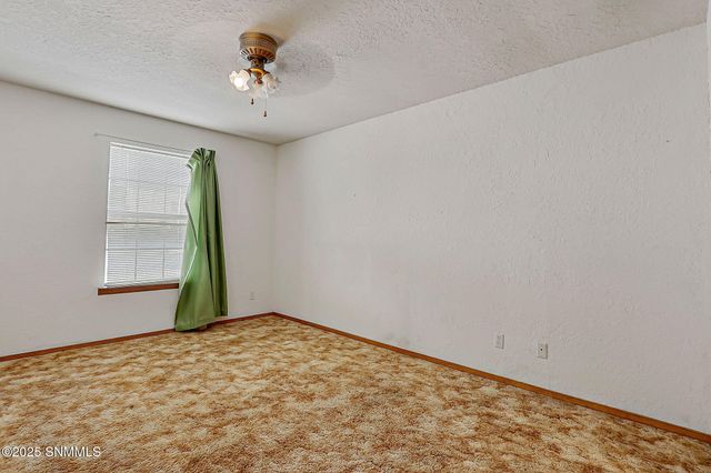 1015 Galvan Drive, Las Cruces, NM 88005