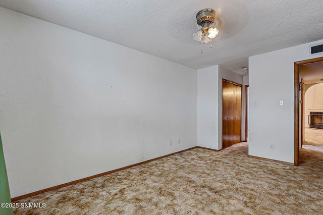 1015 Galvan Drive, Las Cruces, NM 88005