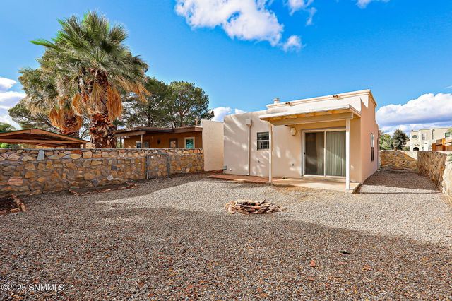 1015 Galvan Drive, Las Cruces, NM 88005