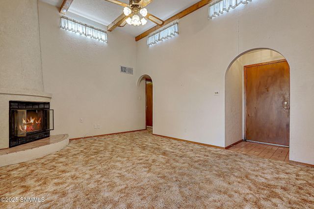 1015 Galvan Drive, Las Cruces, NM 88005