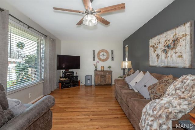 4028 Blow Street, St Louis, MO 63116