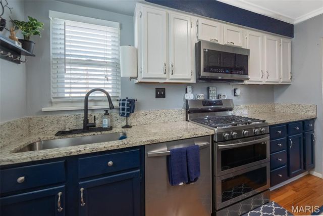 4028 Blow Street, St Louis, MO 63116