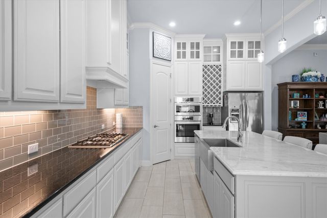 116 Old Bridge Road, Waxahachie, TX 75165