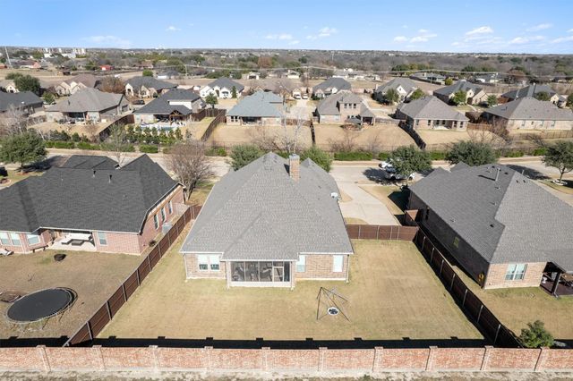 116 Old Bridge Road, Waxahachie, TX 75165